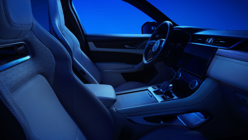 Що обрати для себе: Jaguar F-Pace або F-Pace SVR